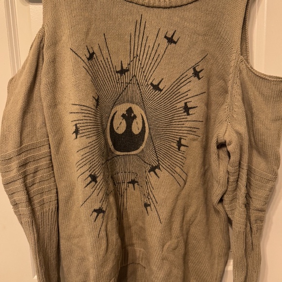 Star Wars Rebel Alliance Cold-Shoulder Sweater Size 3 (Plus) 🛰️ - Picture 9 of 10